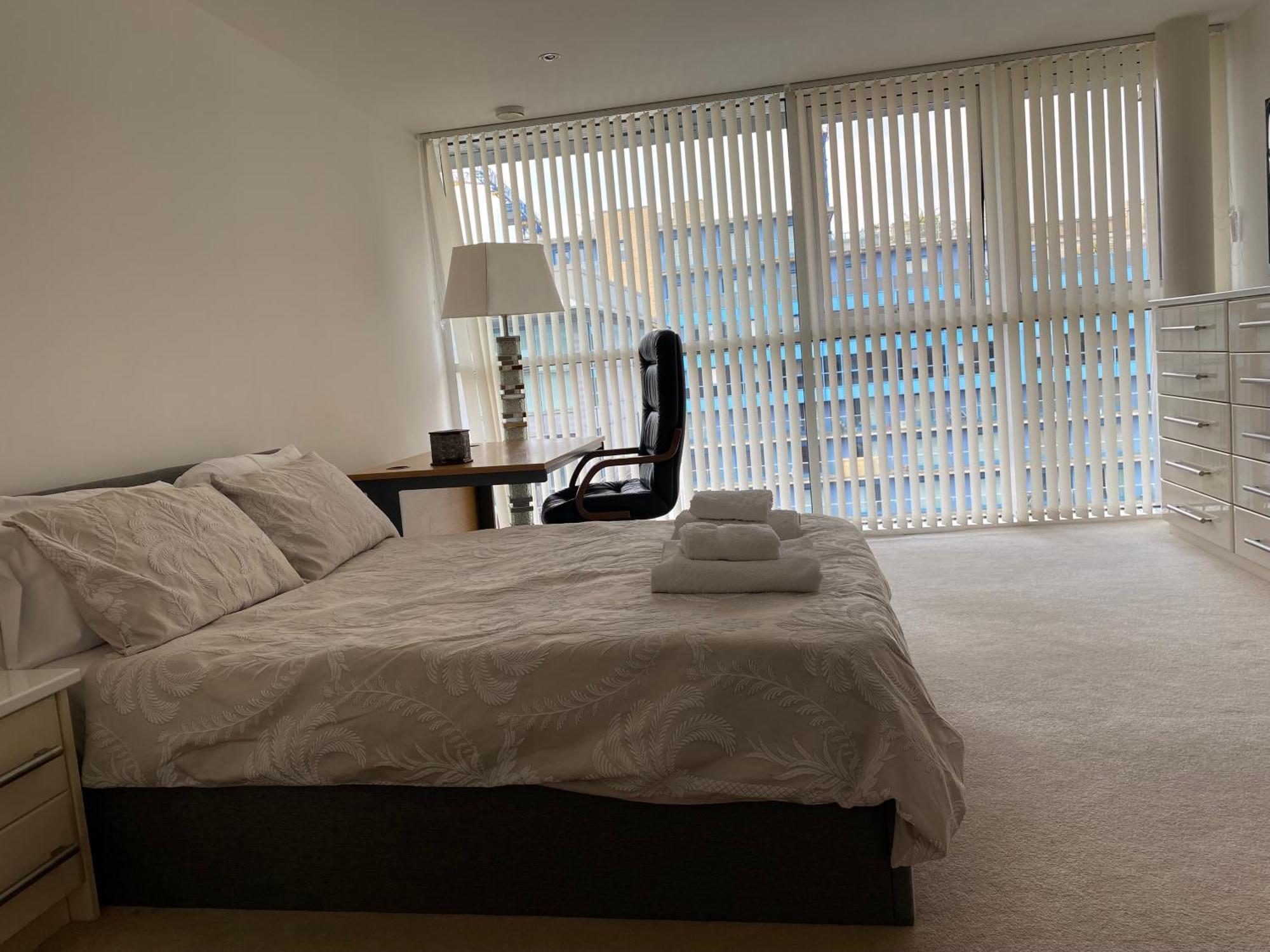 Luxury 3 Bed Apartament