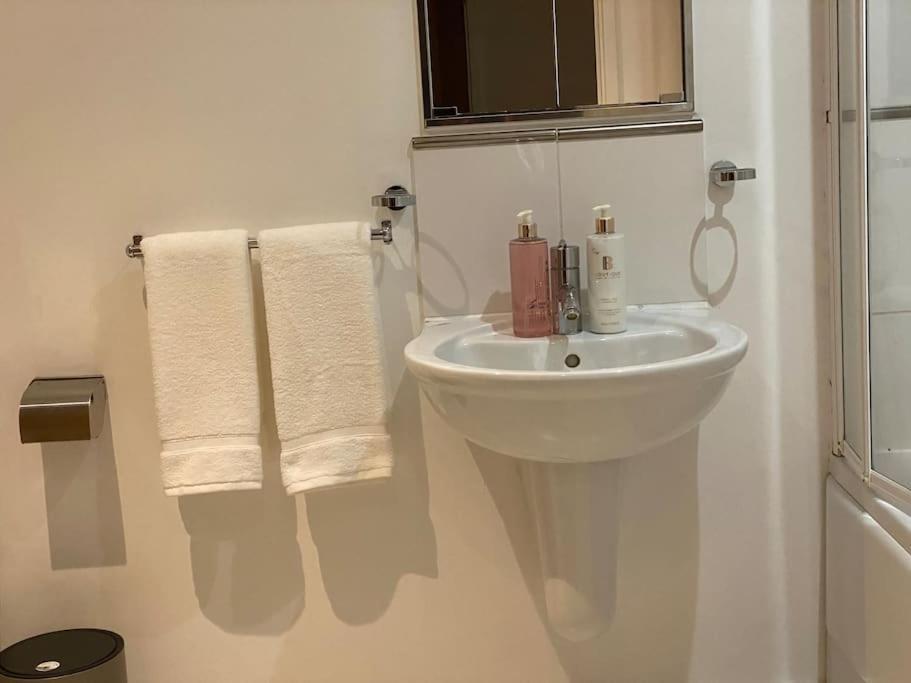 Luxury 3 Bed * Londra