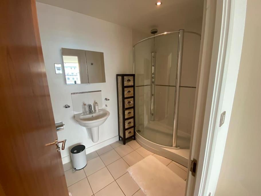 Apartament Luxury 3 Bed Londra