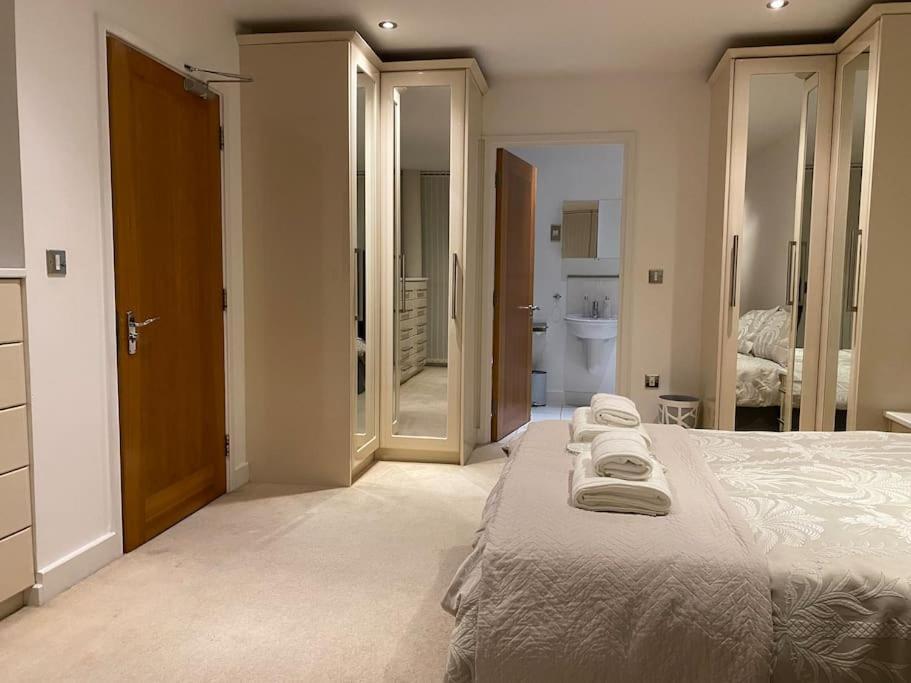 Luxury 3 Bed * Londra