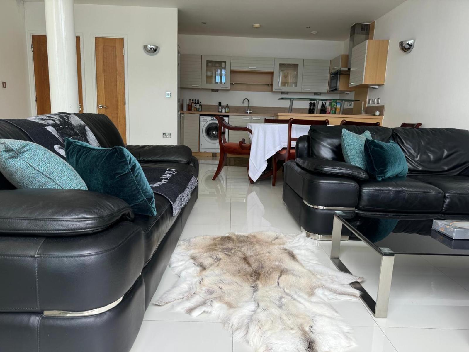 Luxury 3 Bed Apartament